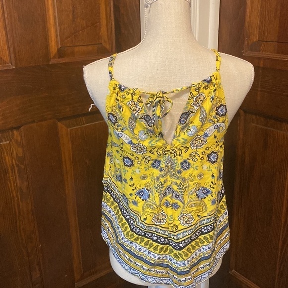 Almost Famous Halter Top - Picture 4 of 5